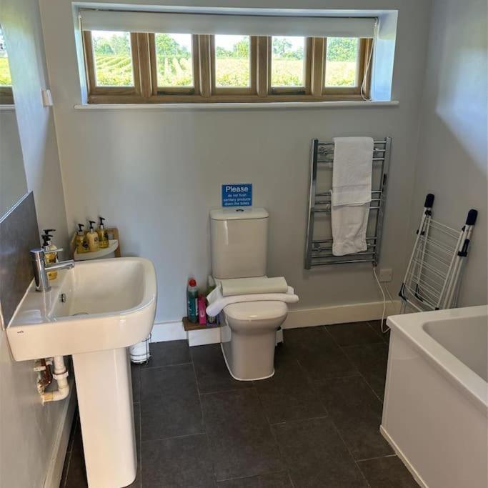4 Coopers Cottages, Bodiam, East Sussex Extérieur photo